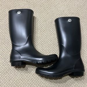 UGG Tall Rain Boots with Socks. 9